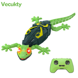 Vecukty Wall Crawler Gecko，Rechargeable & Climbs Up Walls Remote Control Toys，2.4GHz RC Reptile with Swing Head & Wagging Tail，RC Robot Toys for Boys & Girls Ages 4 & Up，Green